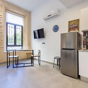Apartment Nine O Clock San Agustin, Seville